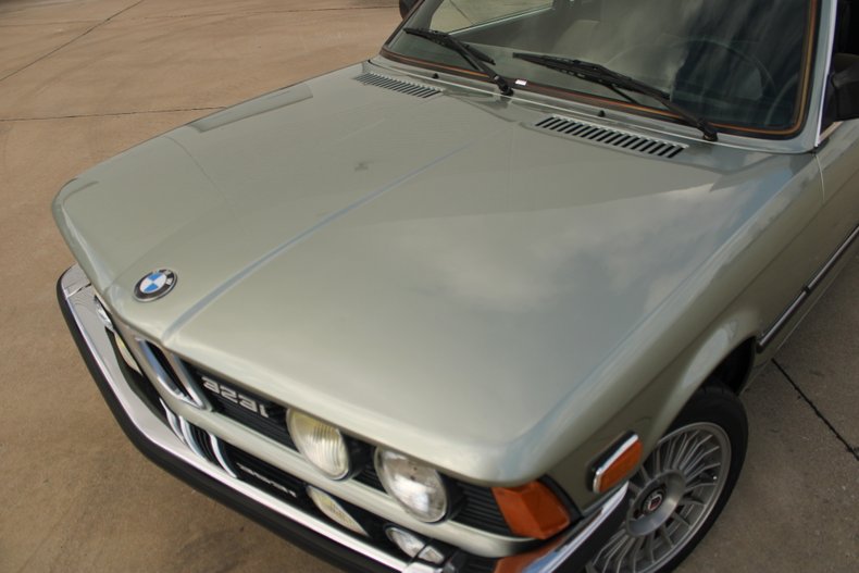 1983 BMW 323i 36