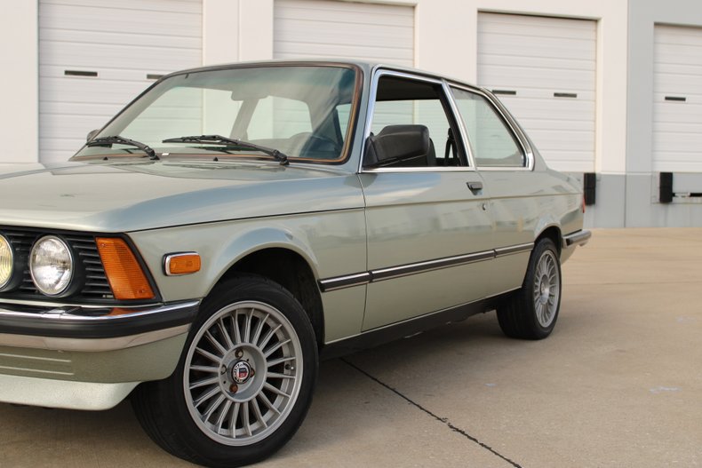 1983 BMW 323i 51
