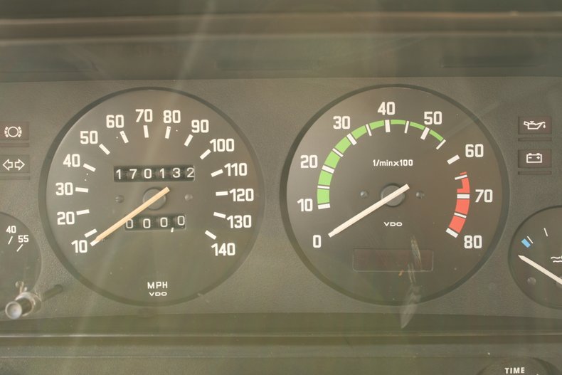 1983 BMW 323i 75
