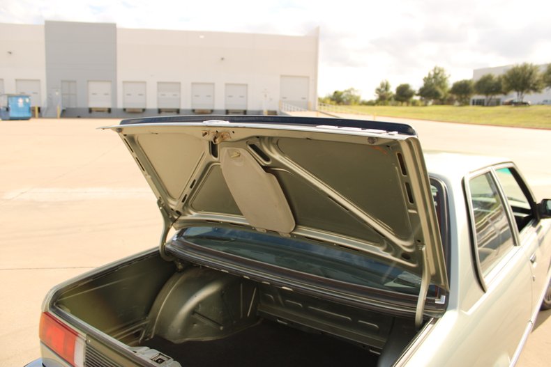 1983 BMW 323i 80