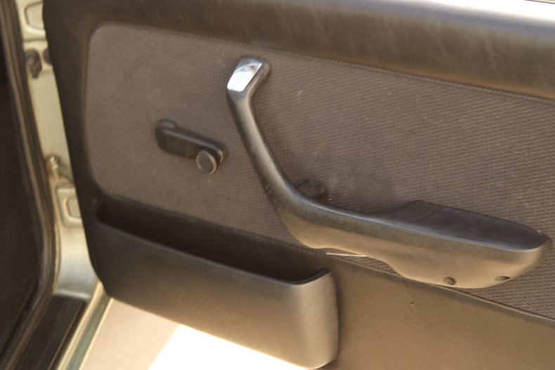 1983 BMW 323i 82