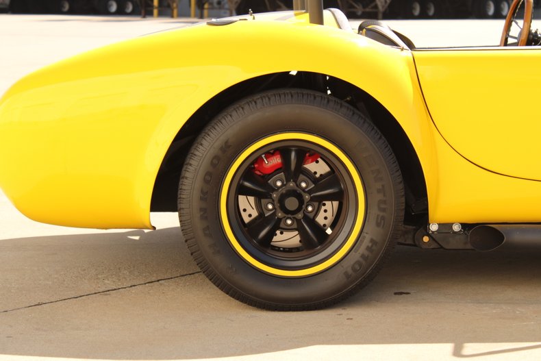 1965 Shelby Cobra Replica 29