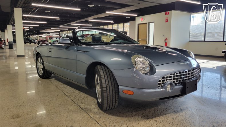 2005 Ford Thunderbird 125