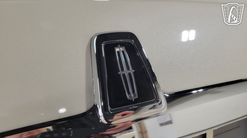 2005 Lincoln Town Car 62