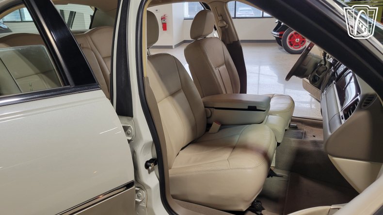 2005 Lincoln Town Car 95