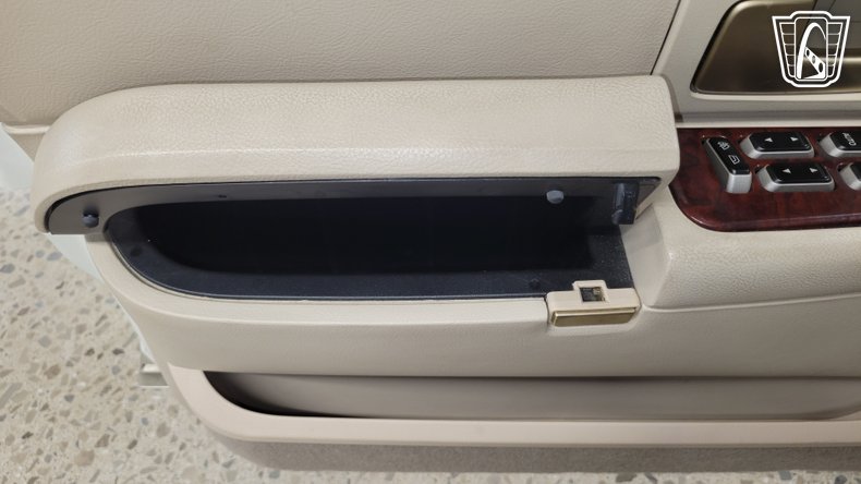 2005 Lincoln Town Car 125