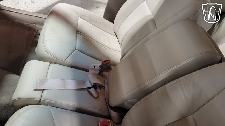 2005 Lincoln Town Car 124