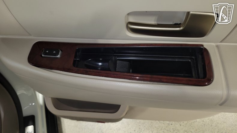 2005 Lincoln Town Car 134