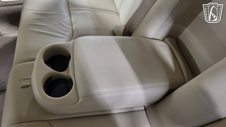 2005 Lincoln Town Car 133