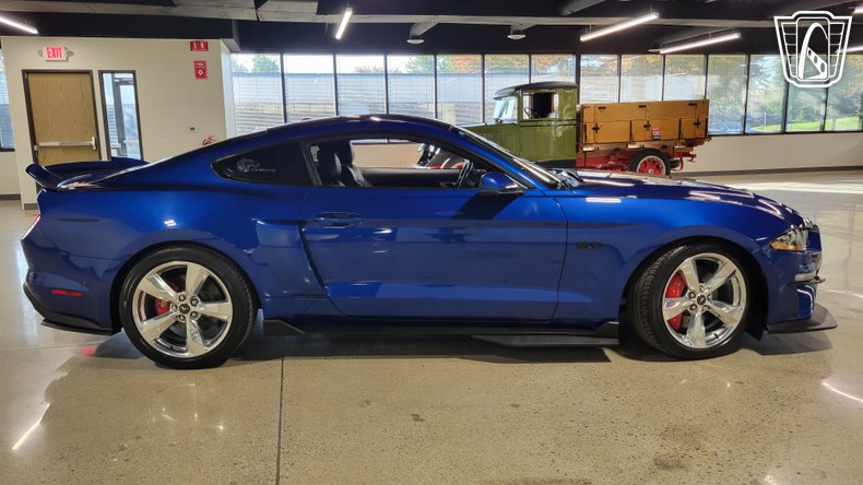 2018 Ford Mustang 35