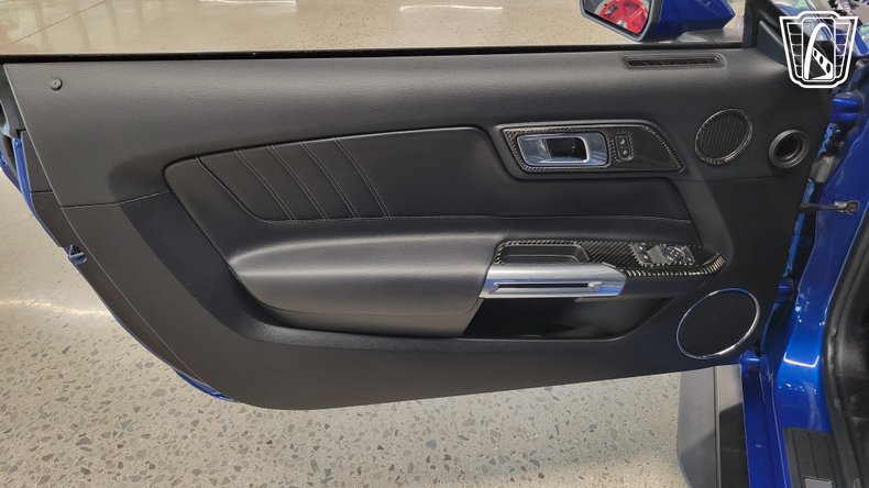 2018 Ford Mustang 104