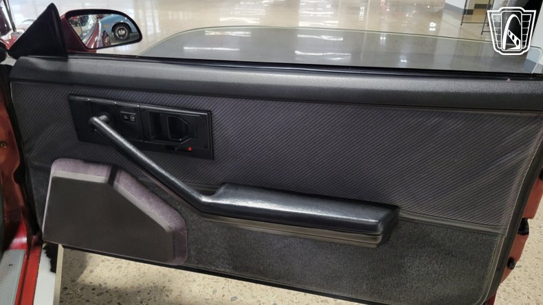 1986 Chevrolet Camaro 102