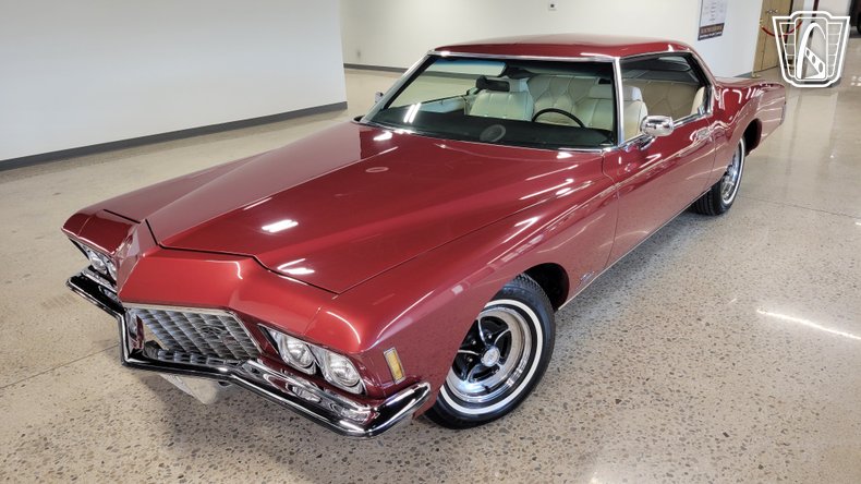 1972 Buick Riviera 21