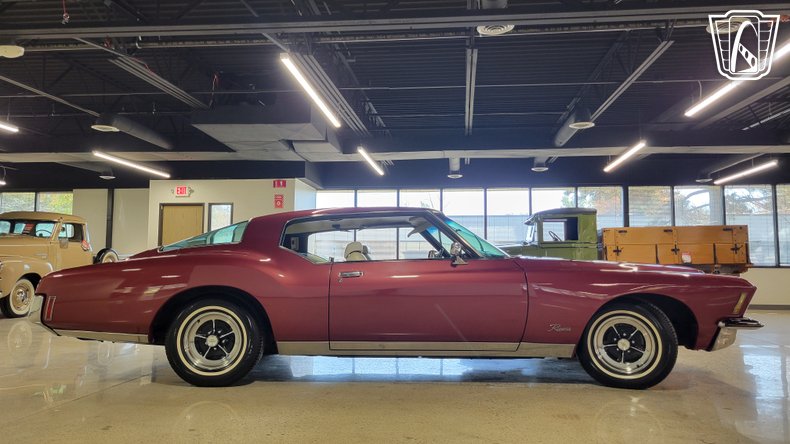 1972 Buick Riviera 35
