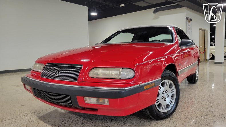 1993 Chrysler LeBaron 19