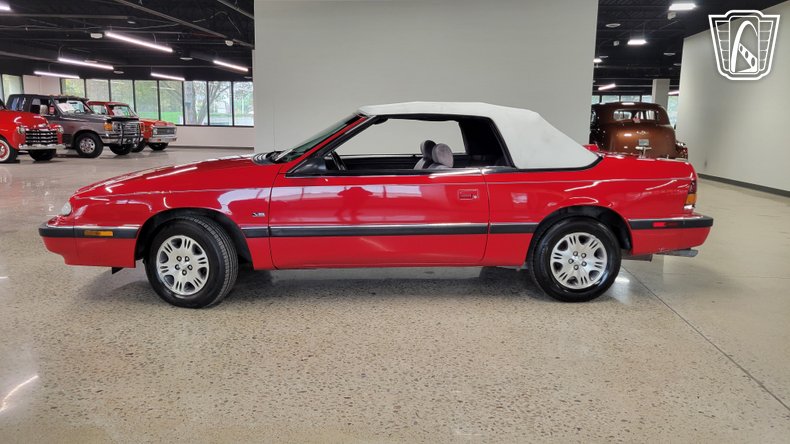 1993 Chrysler LeBaron 2