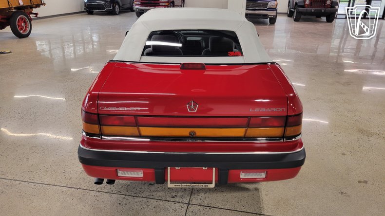 1993 Chrysler LeBaron 31