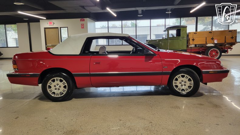 1993 Chrysler LeBaron 36