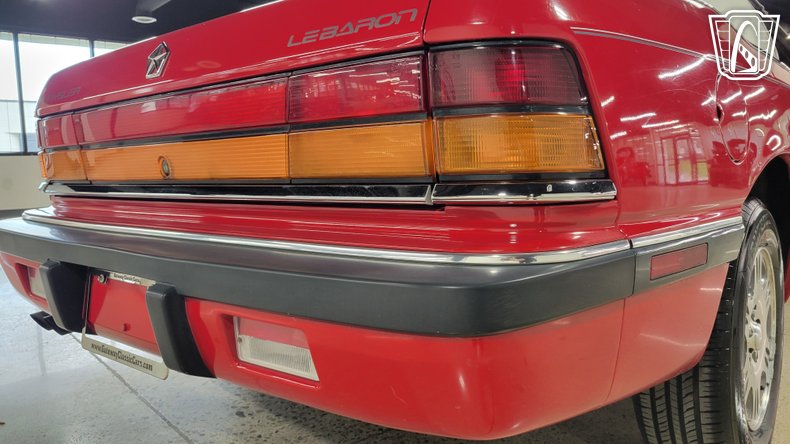 1993 Chrysler LeBaron 55