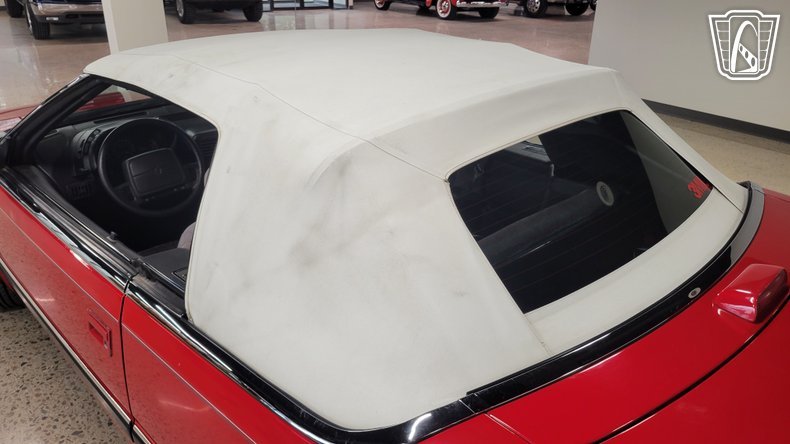 1993 Chrysler LeBaron 5