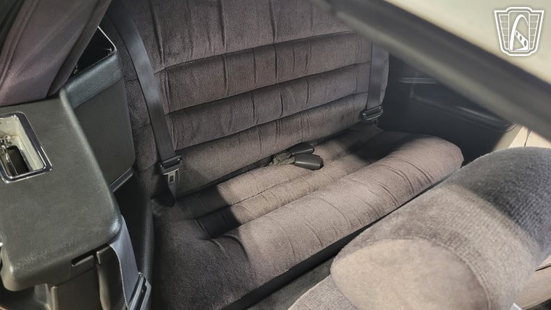 1993 Chrysler LeBaron 89