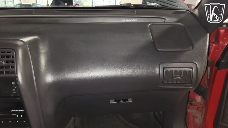 1993 Chrysler LeBaron 95
