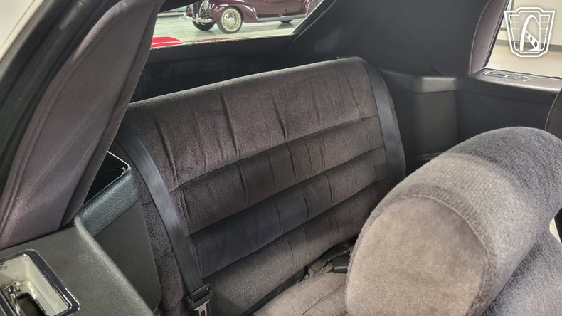 1993 Chrysler LeBaron 97