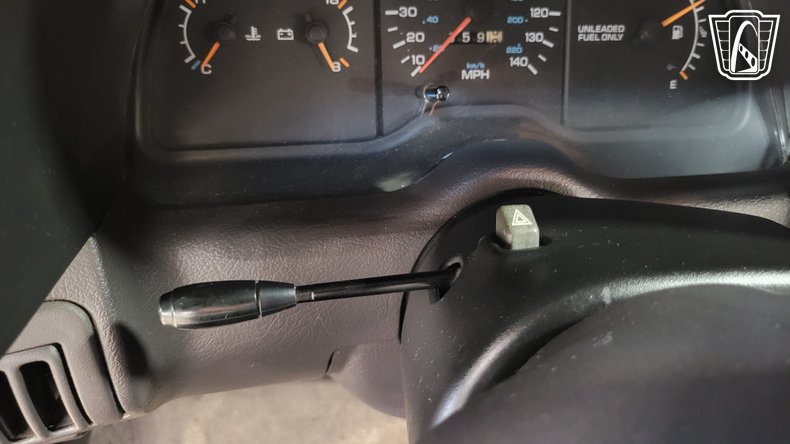 1993 Chrysler LeBaron 117