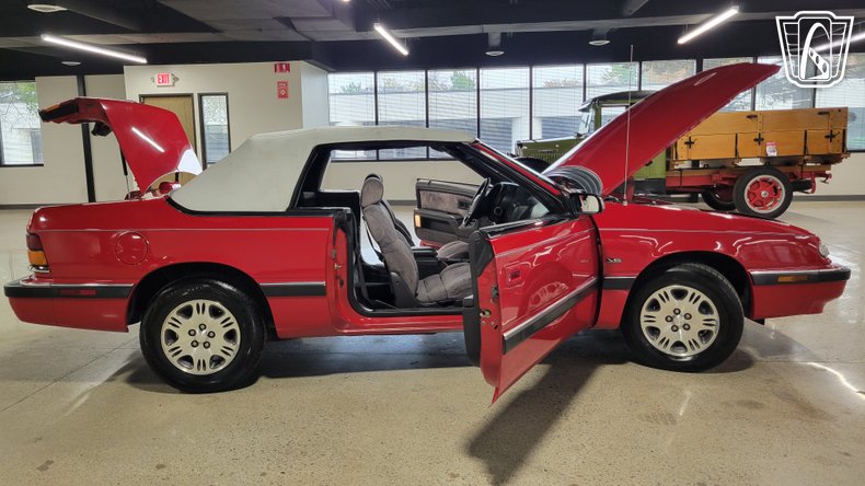 1993 Chrysler LeBaron 138
