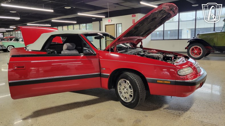 1993 Chrysler LeBaron 139