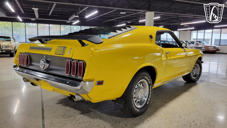 1969 Ford Mustang 32