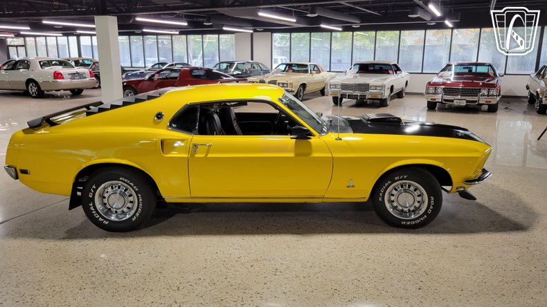 1969 Ford Mustang 37