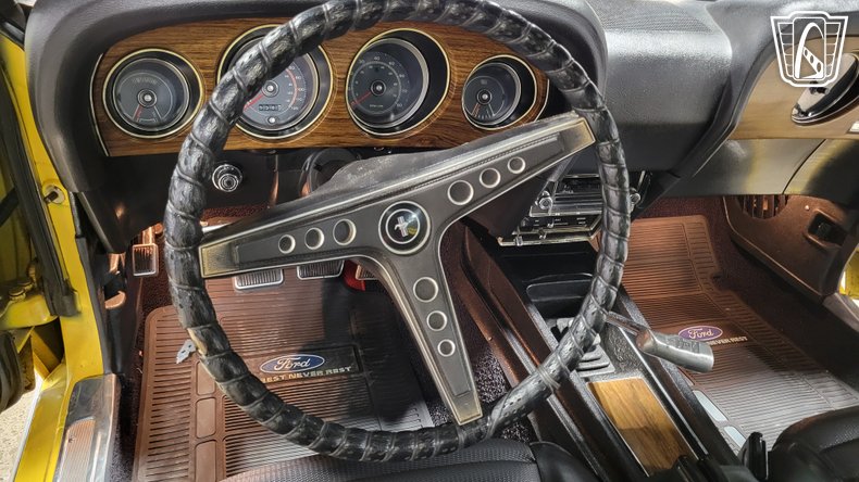 1969 Ford Mustang 12