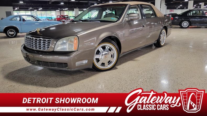 2003 Cadillac DeVille 1