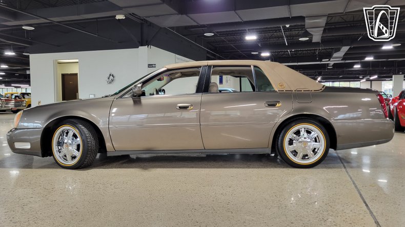 2003 Cadillac DeVille 2