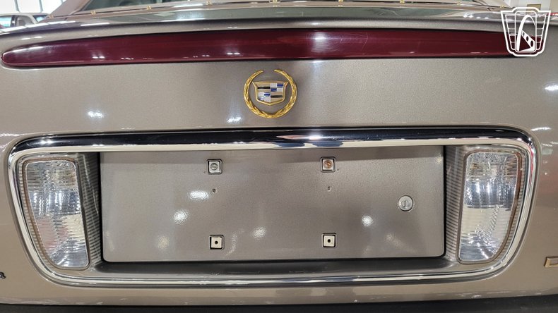 2003 Cadillac DeVille 57