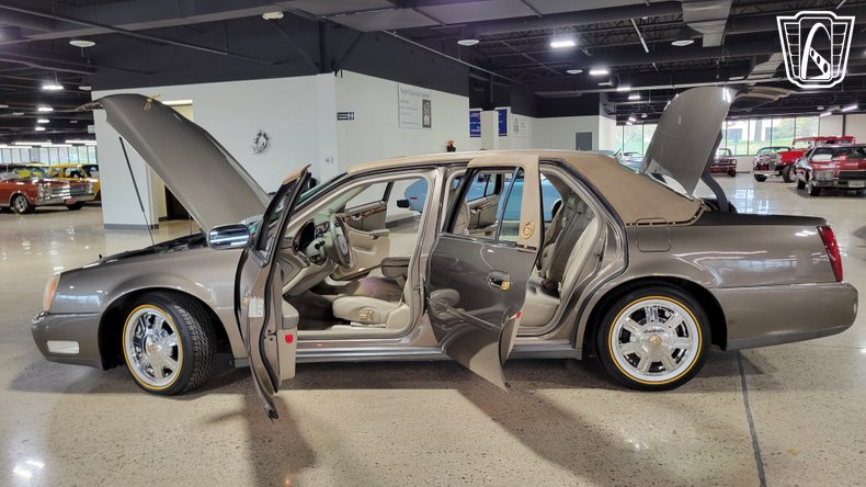 2003 Cadillac DeVille 86