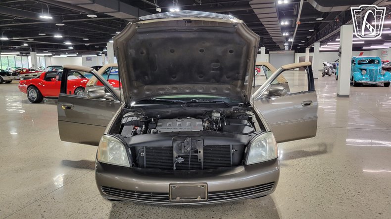 2003 Cadillac DeVille 104