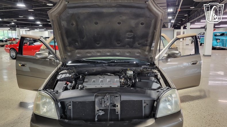 2003 Cadillac DeVille 106