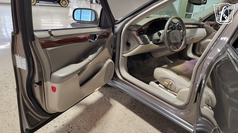 2003 Cadillac DeVille 119