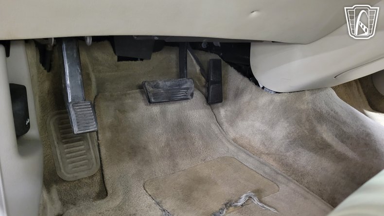 2003 Cadillac DeVille 124