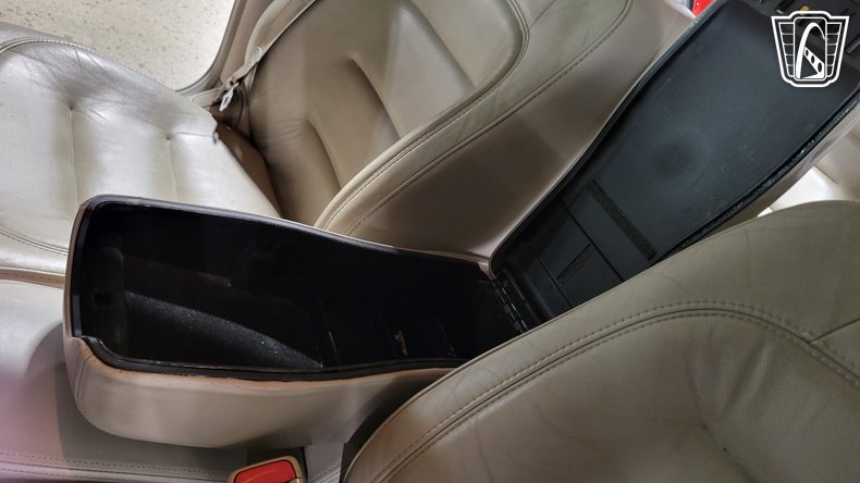 2003 Cadillac DeVille 138