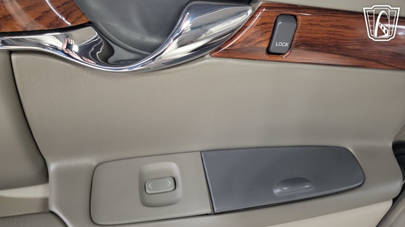 2003 Cadillac DeVille 143