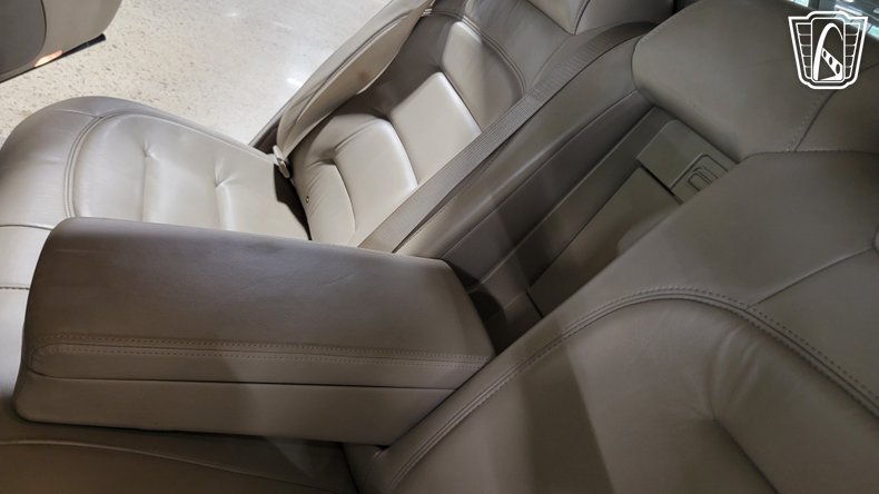 2003 Cadillac DeVille 146