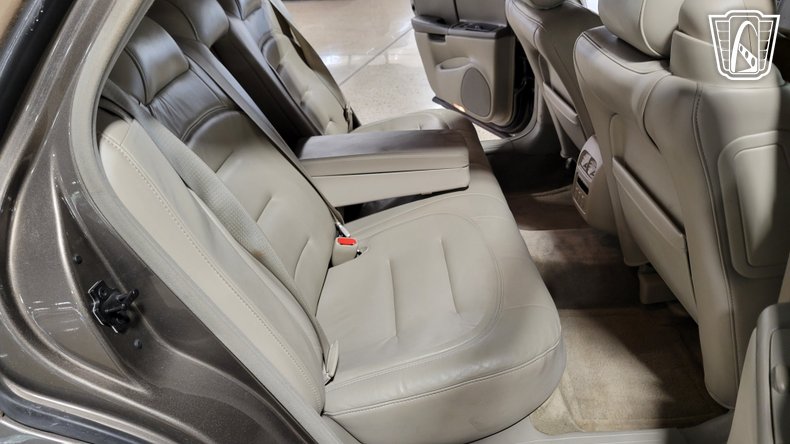 2003 Cadillac DeVille 160