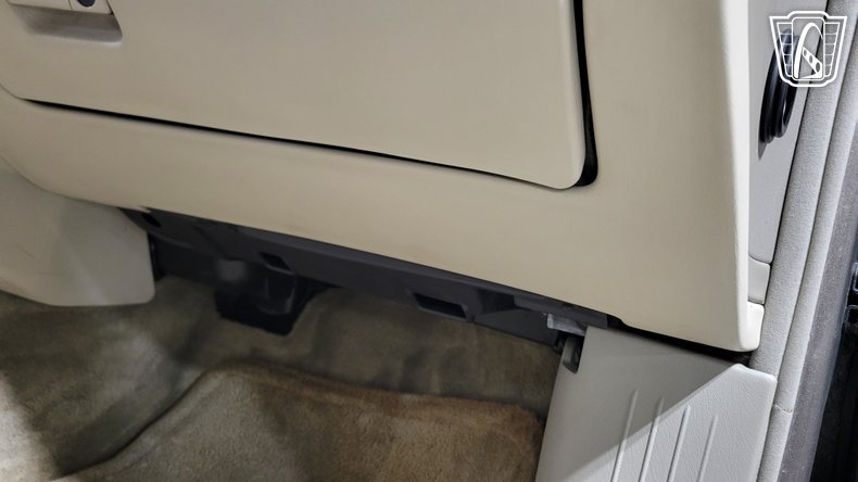 2003 Cadillac DeVille 169