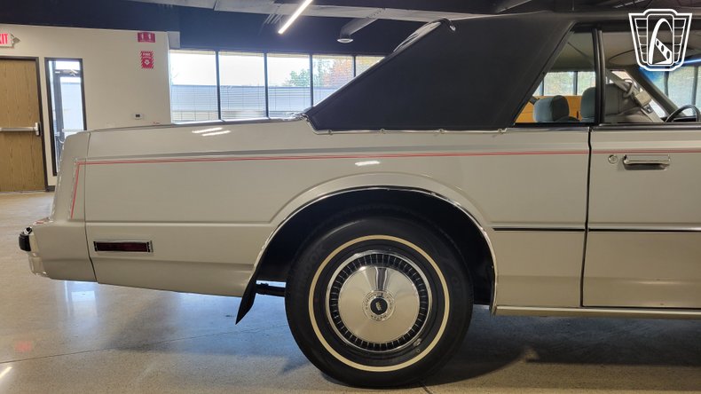 1983 Dodge Mirada 40