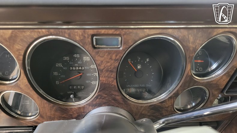 1983 Dodge Mirada 18