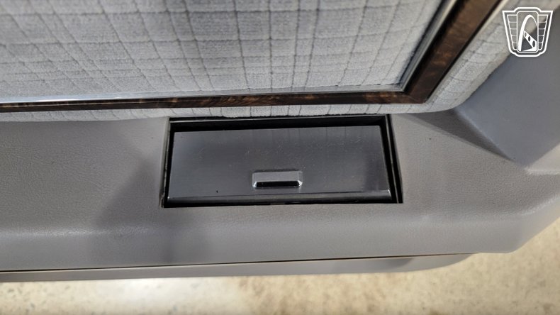 1983 Dodge Mirada 121