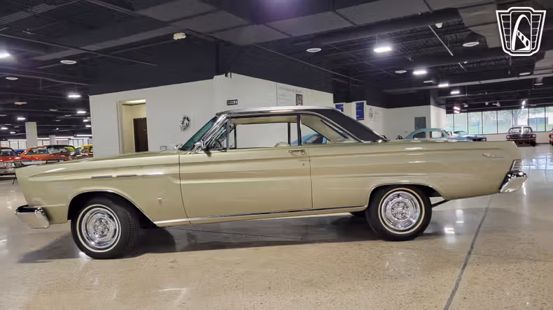 1965 Mercury Comet second image